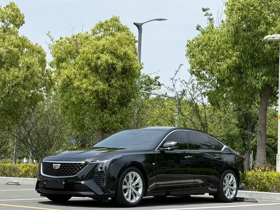 Cadillac CT5 2024