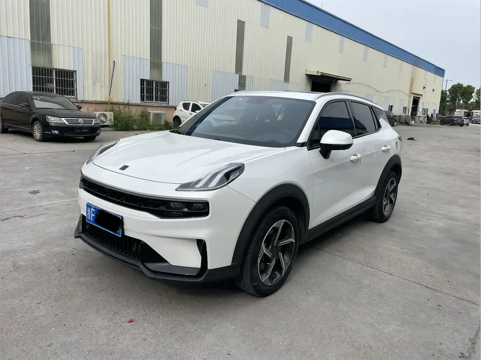 Lynk & Co 06 2022