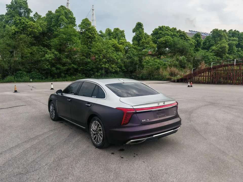 Hongqi H5 Hongqi H5 2023 2.0T Automatic Intelligent Connection Flagship Chang Edition 2022 — миниатюра 2