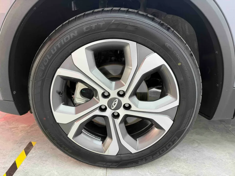 Chery Tiggo 7 Plus Tiggo 7 PLUS 2023 1.6TGDI DCT flagship model 2023 — миниатюра 2