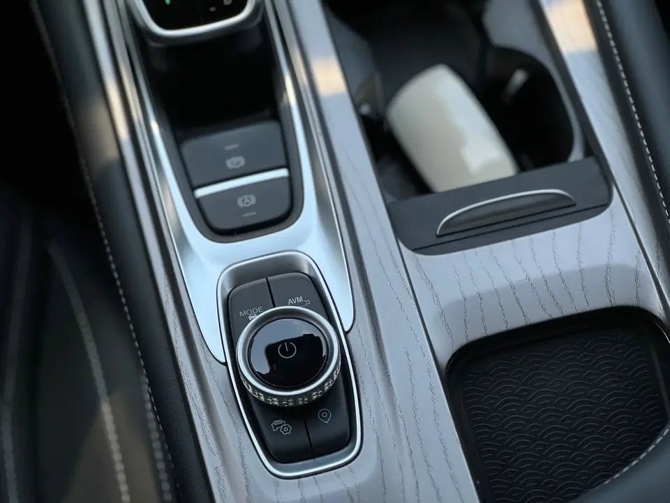 Chery Arrizo 8 1.6TGDI DCT Intelligent 2025 — миниатюра 4