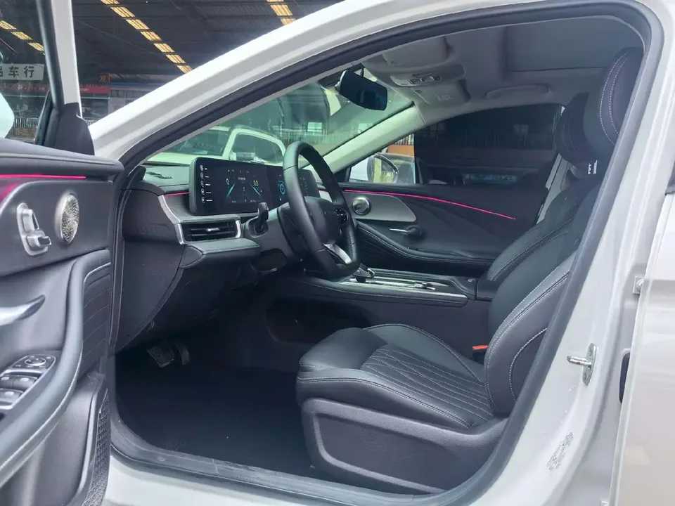 Chery Arrizo 8 1.6TGDI DCT Intelligent 2024 — миниатюра 5