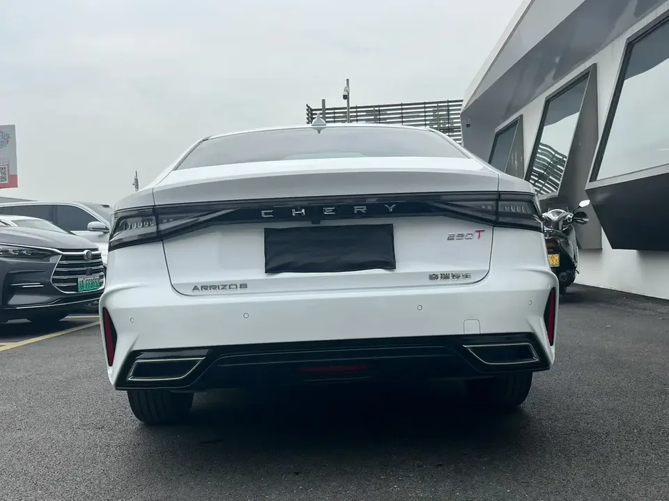 Chery Arrizo 8 1.6TGDI DCT 2023 — миниатюра 2