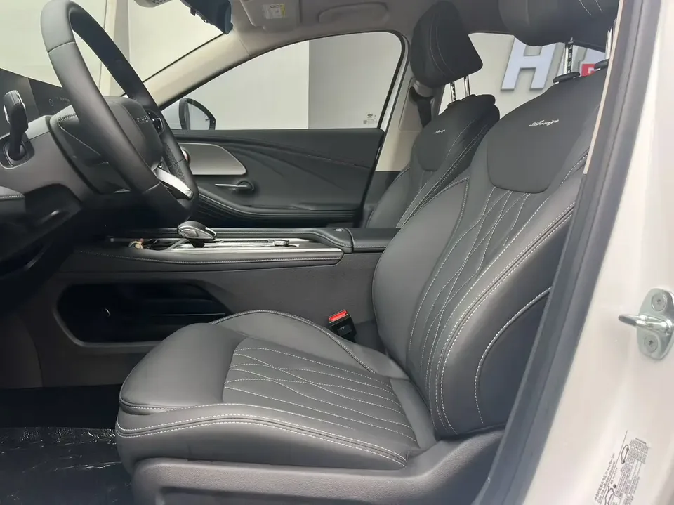 Chery Arrizo 8 1.6TGDI DCT 2023 — миниатюра 5