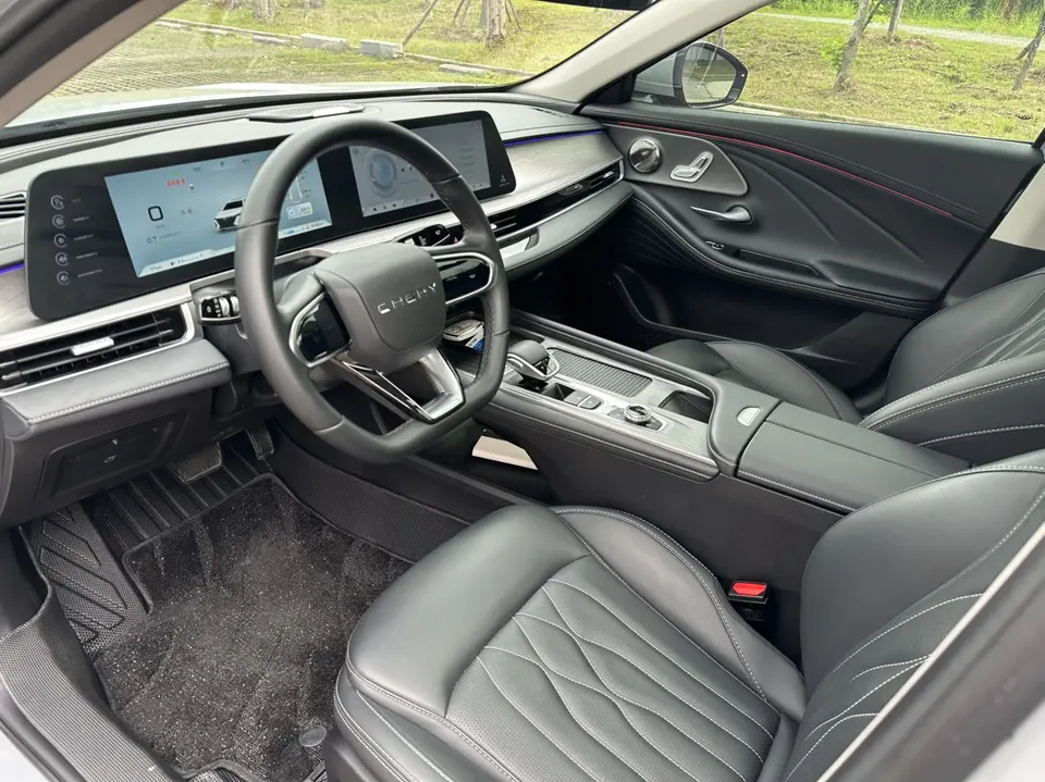 Chery Arrizo 8 1.6TGDI DCT Rui 2024 — миниатюра 3