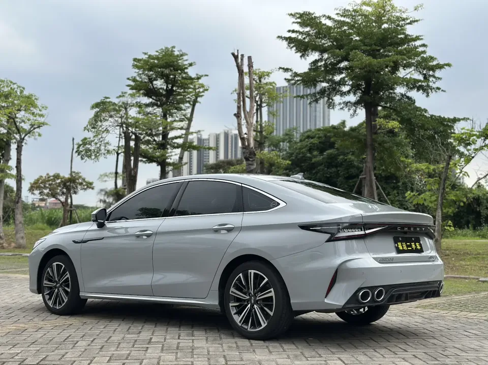 Chery Arrizo 8 1.6TGDI DCT Rui 2024 — миниатюра 5