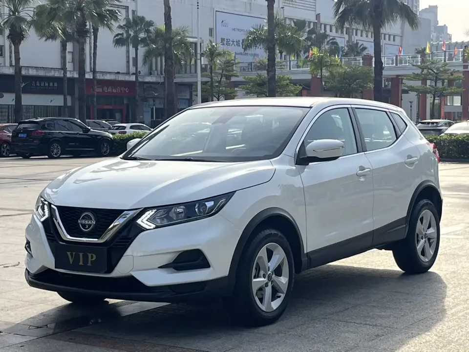 Nissan Qashqai Classic 2.0L Comfort Edition 2024 — фото 1, купить с доставкой в Москву