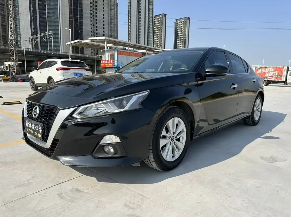 Nissan Altima 2022