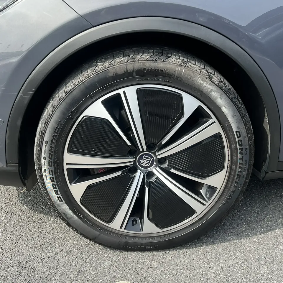 BYD Tang EV 635KM 4WD Flagship Model 2023 — миниатюра 4