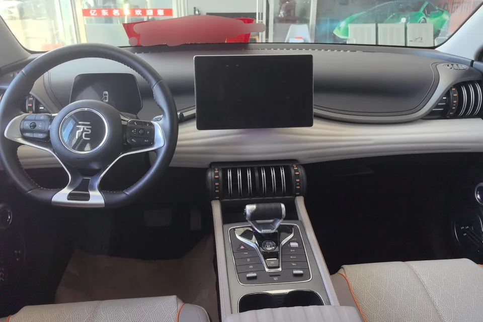 BYD Yuan Plus Honor Edition 510KM Leading Edition 2024 — миниатюра 5
