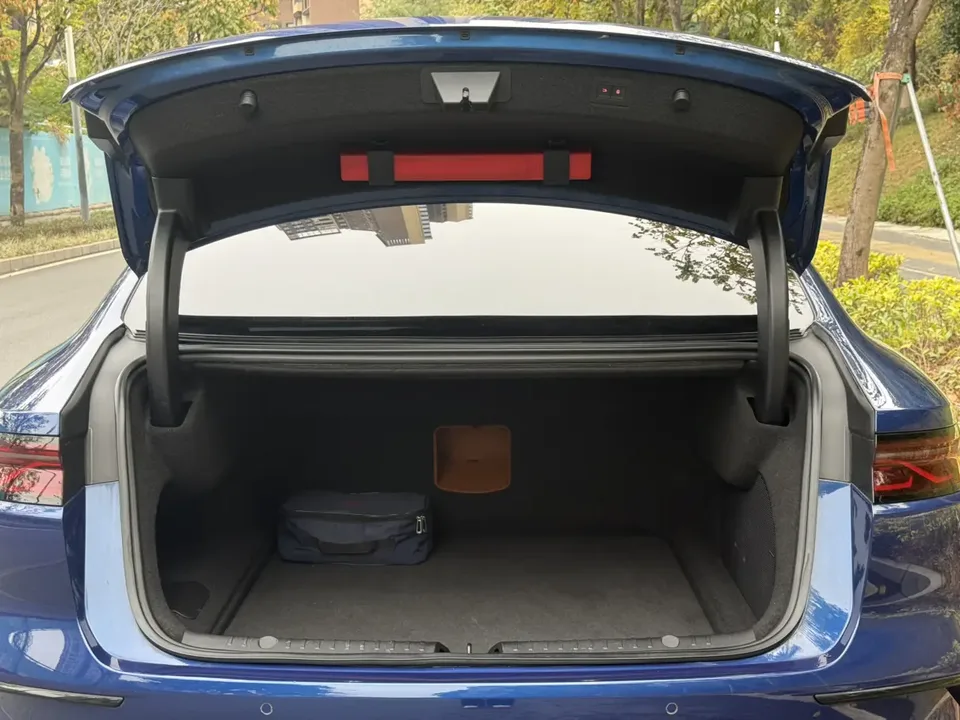 BYD Han DM DM-i 121KM Premium Edition 2023 — миниатюра 5