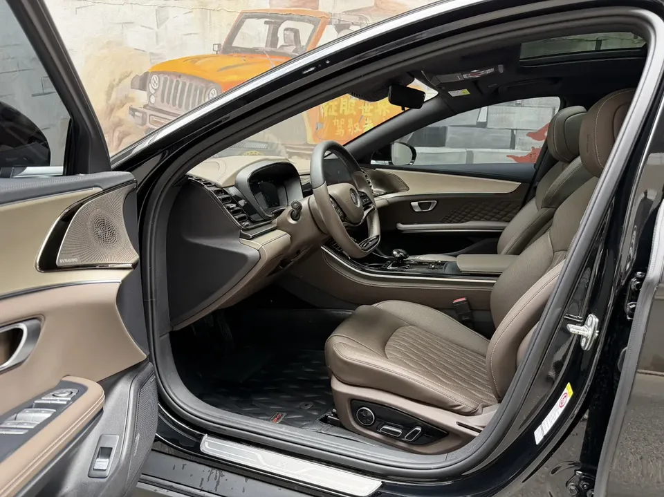 BYD Han DM DM-i Champion Edition 121KM Prestige Edition 2023 — миниатюра 5