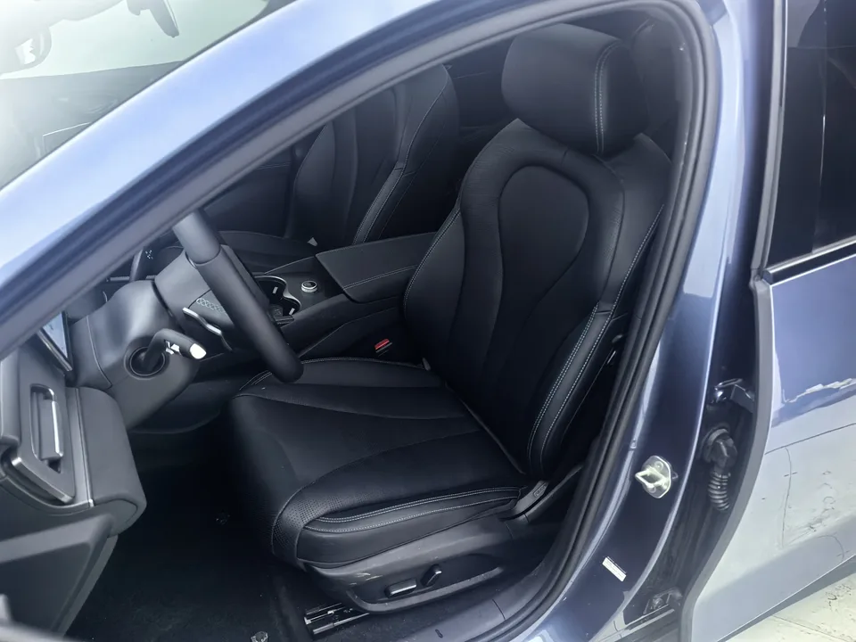 BYD Seal 06DM Travel Edition DM-i 80KM Premium Edition 2025 — миниатюра 3