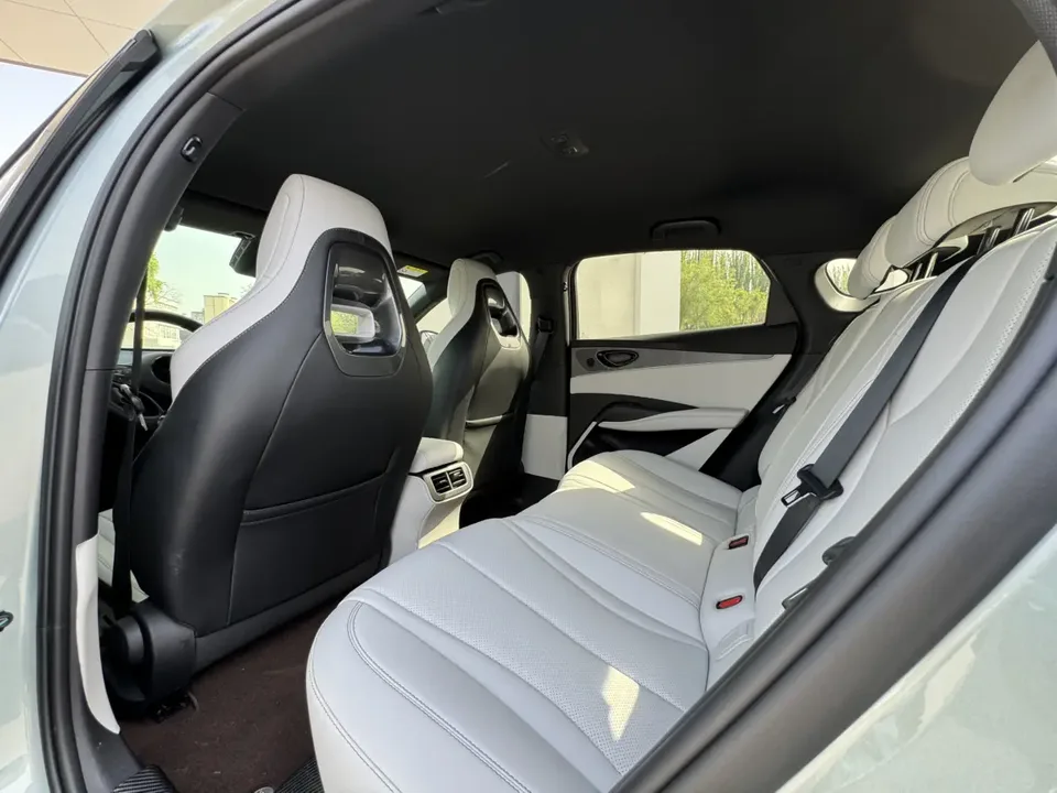 BYD Seal 06DM Intelligent Driving Edition DM-i 80KM Luxury Edition 2025 — миниатюра 3