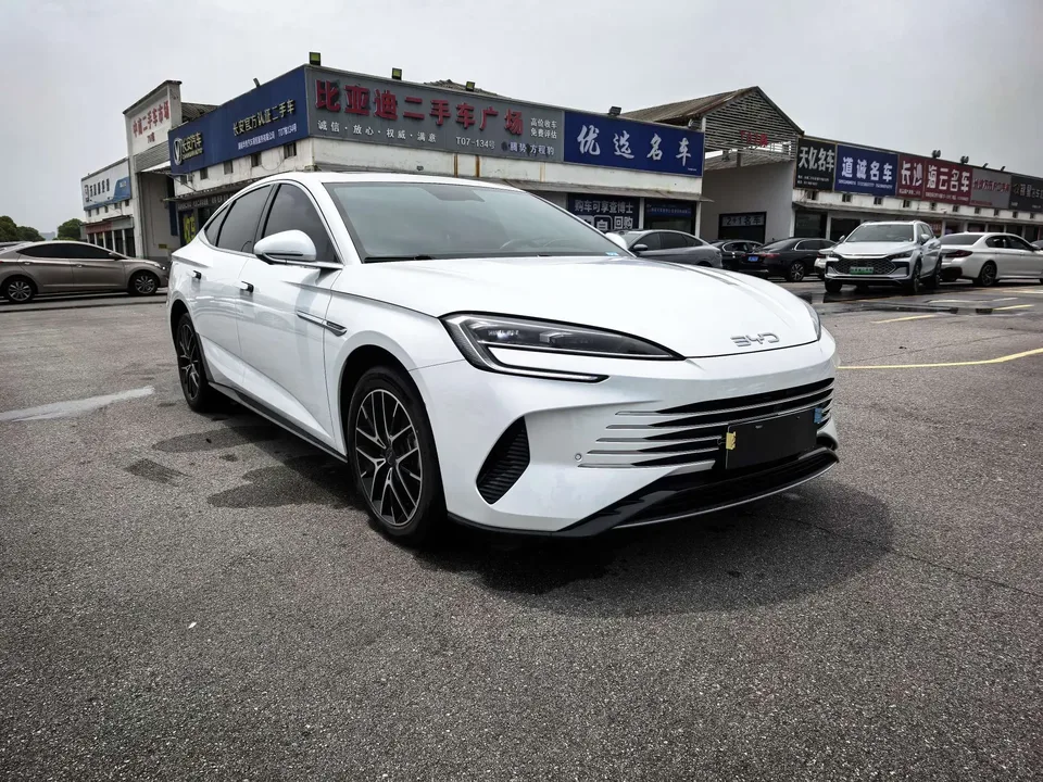 BYD Seal DM 2024