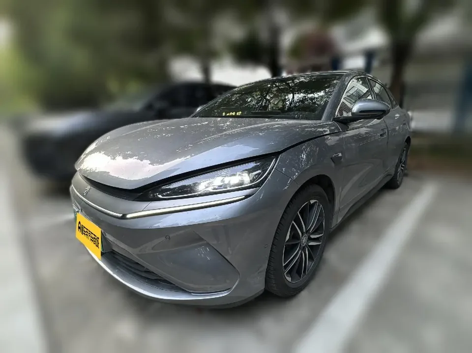 BYD Qin L EV 2025