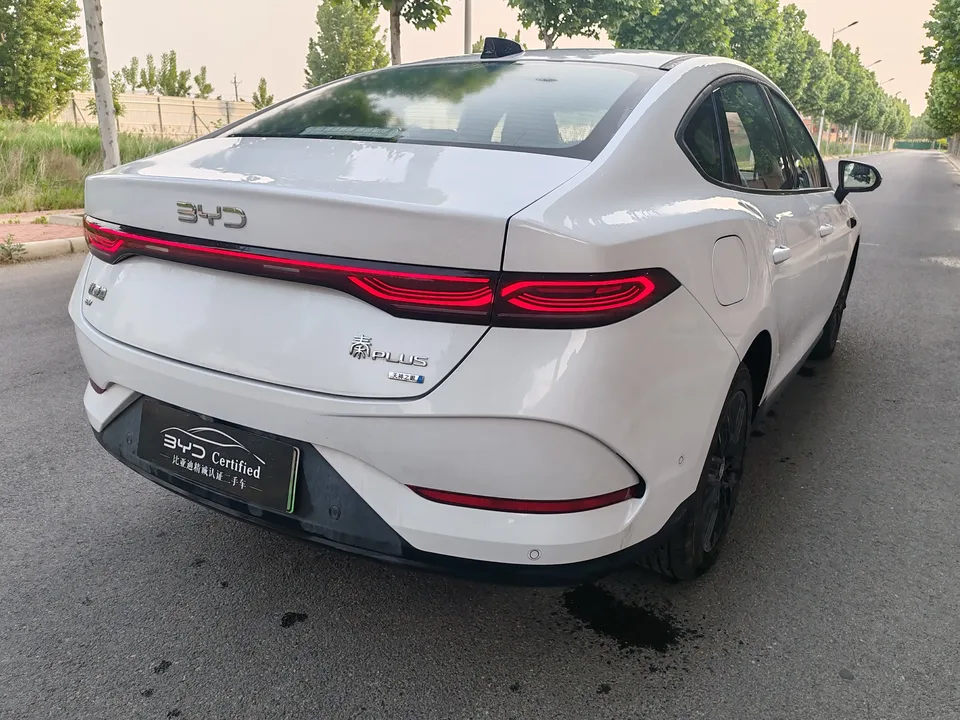 BYD Qin PLUS EV Smart Driving Edition 420KM Leading Edition 2025 — миниатюра 2
