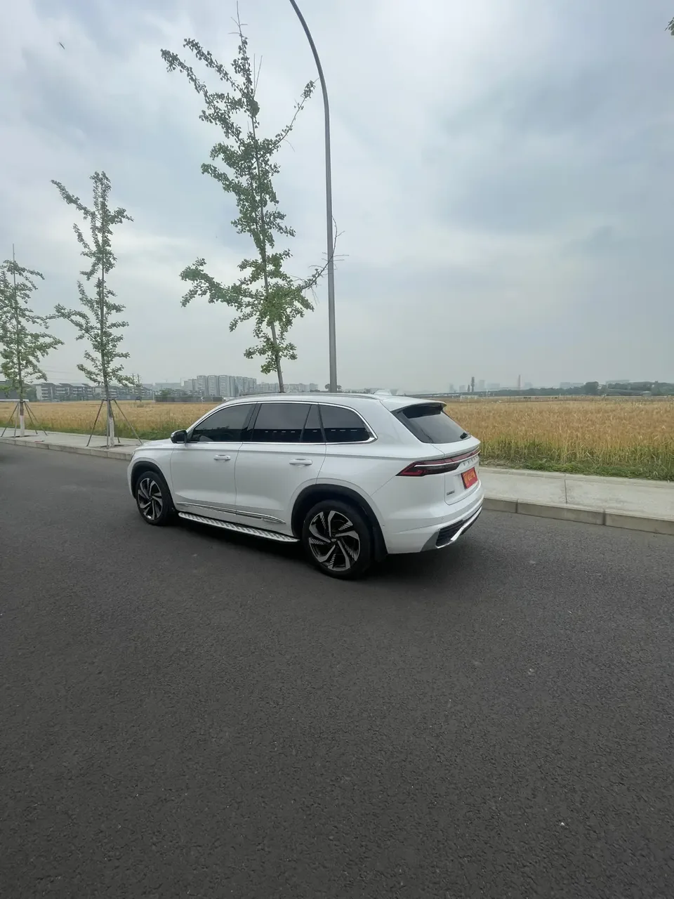 Geely Monjaro 2.0TD DCT EVO 2WD Smart Edition 2023 — миниатюра 3