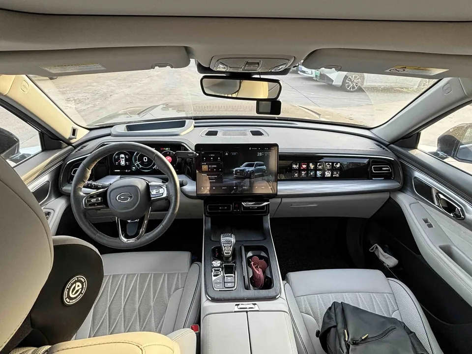 GAC Trumpchi GS8 Trumpchi GS8 2022 Trumpchi GS8 2022 Pilot Series 2.0TGDI 4WD Extreme Edition 6-seater 2022 — thumbnail 2