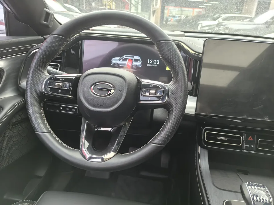 GAC Trumpchi GS8 Trumpchi GS8 2022 Dual Engine Series 2.0TM Hybrid 2WD Premium Edition 7 Seaters 2022 — миниатюра 3