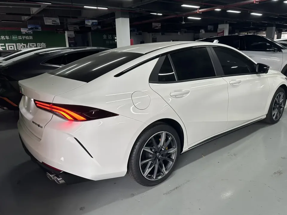 GAC Trumpchi Shadow Leopard 270T DCT J16 Edition 2024 — миниатюра 2
