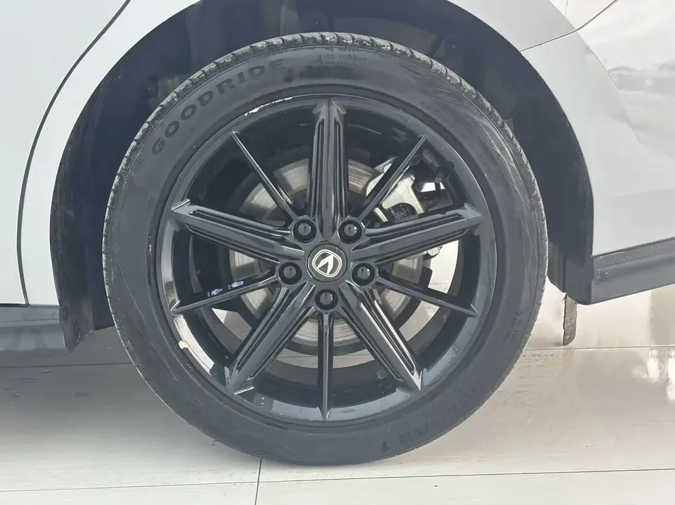 Changan UNI-V 2023