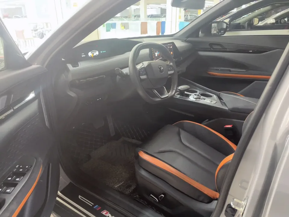 Changan UNI-V 2.0T Fengsu Edition 2022 — миниатюра 5