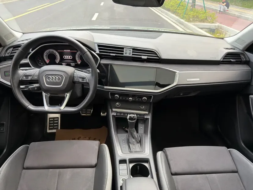 Audi Q3 Audi Q3 2022 40 TFSI Fashionable and Dynamic 2022 — миниатюра 5
