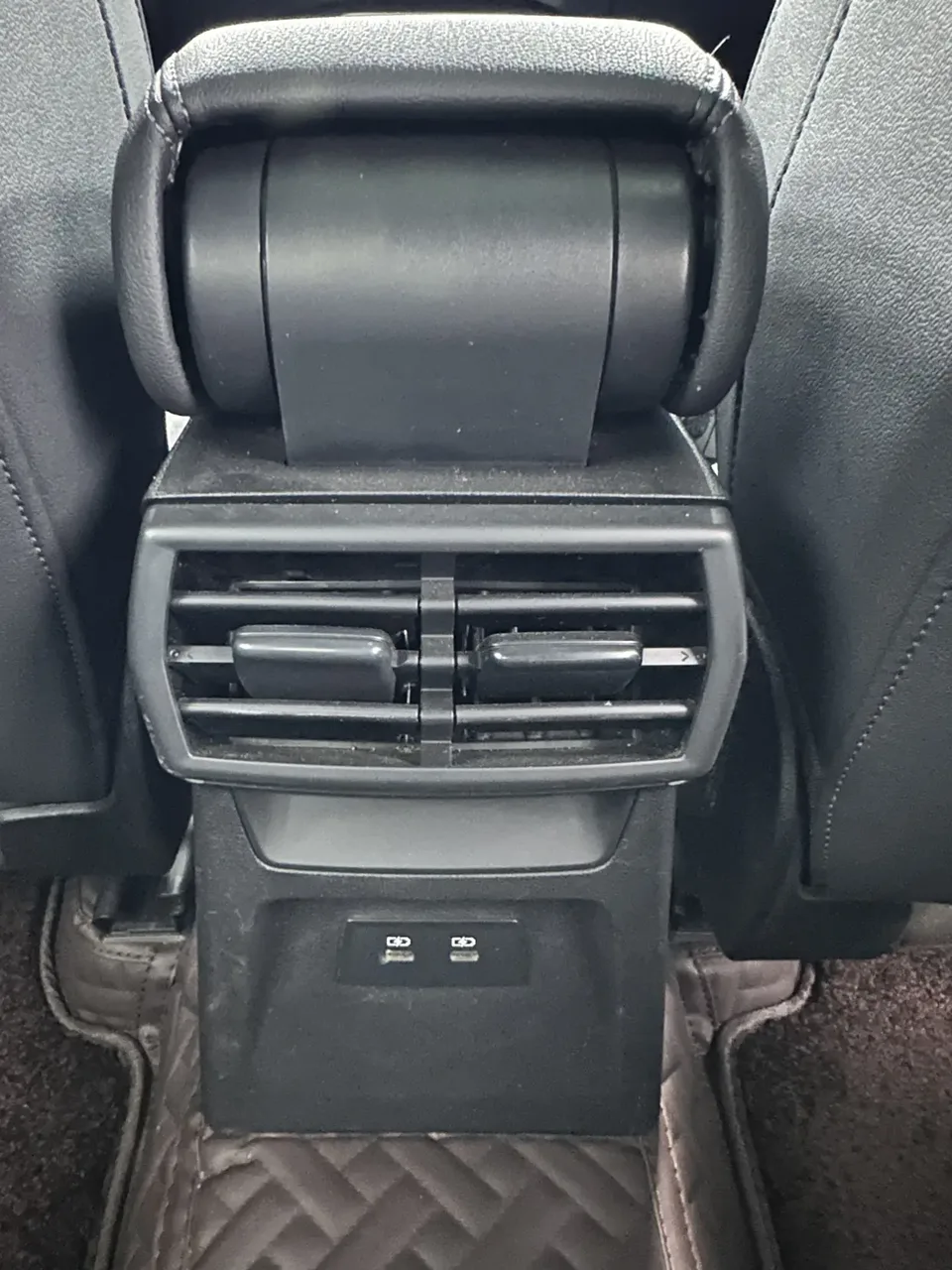 Audi A3 A3L Limousine 35 TFSI Fashion Sports 2022 — миниатюра 4