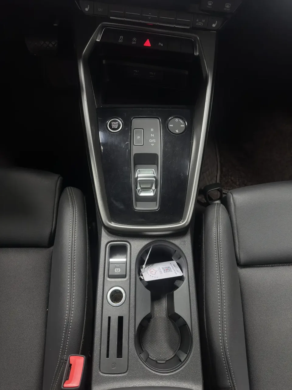 Audi A3 A3L Limousine 35 TFSI Fashion Sports 2022 — миниатюра 5