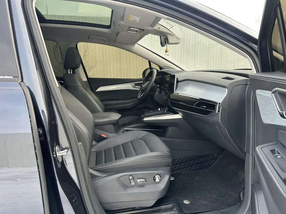 Volkswagen Talagon Lan Jing 2022 380TSI 4WD Luxury Premium Edition Pro 7 Seaters 2023 — thumbnail 5