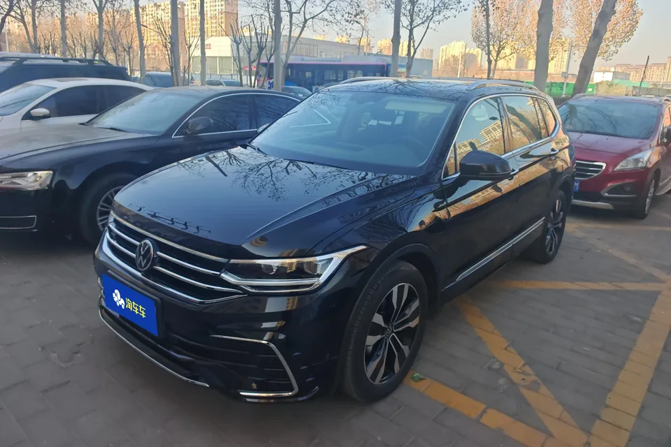 Volkswagen Tiguan L 2025