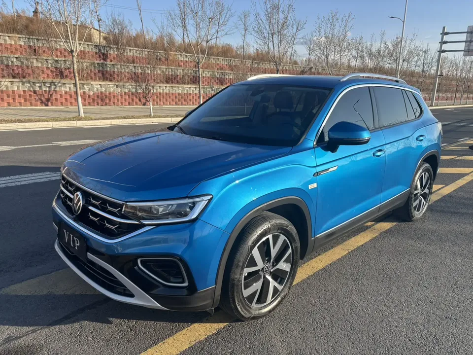 Volkswagen Tayron Tanyue 2023 280TSI 2WD Luxury Plus Advanced Edition 2023 — фото 1, купить с доставкой в Москву