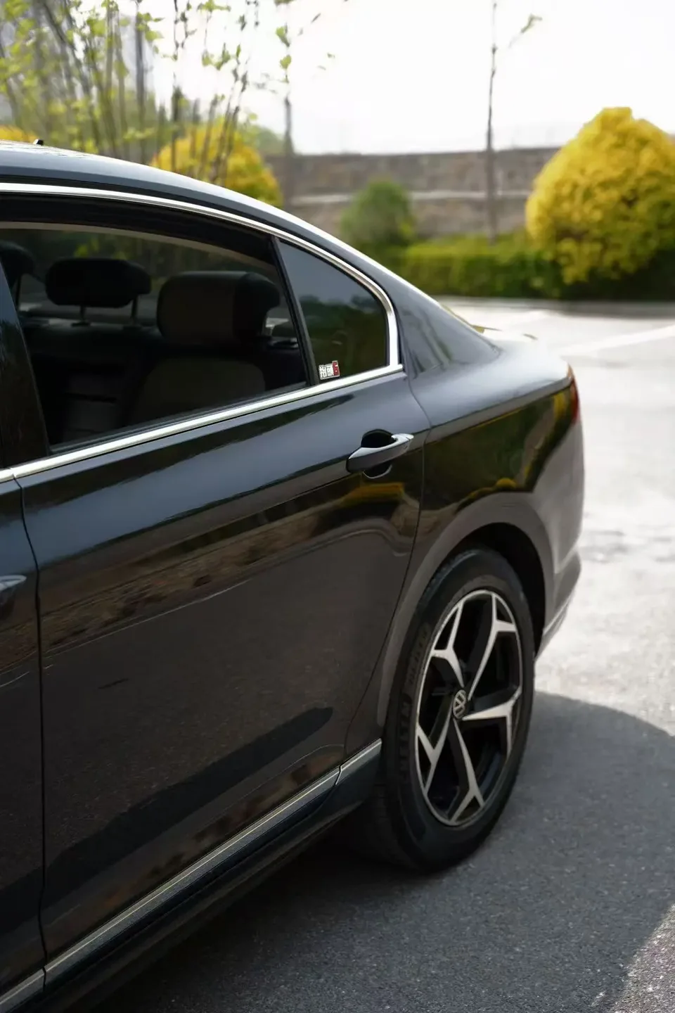 Volkswagen Magotan Magotan 2023 2 million commemorative edition 330TSI DSG luxury model 2023 — миниатюра 2