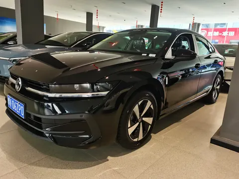 Volkswagen Magotan 2026 купить в Москве