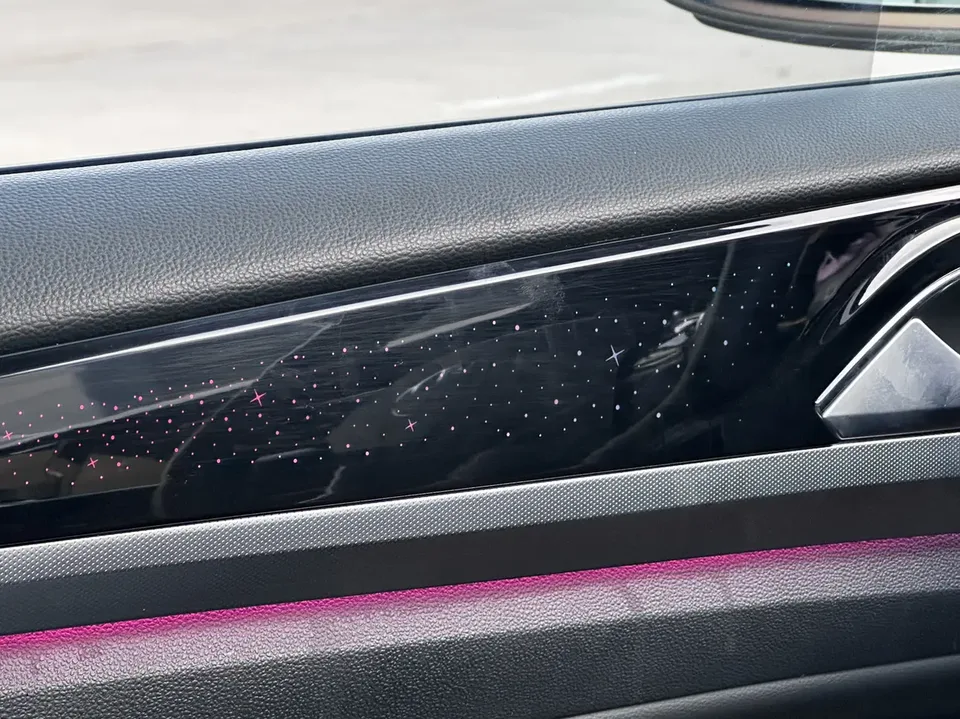 Volkswagen Passat Passat 2022 330TSI Deluxe Edition 2023 — миниатюра 4