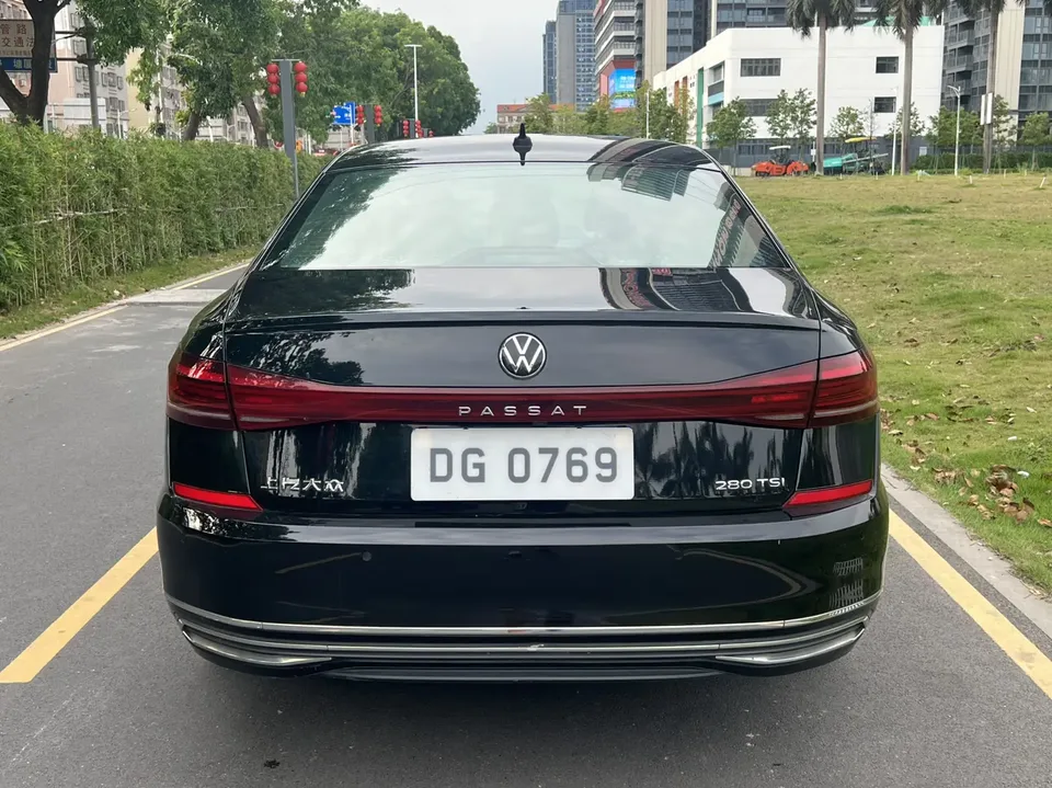 Volkswagen Passat Passat 2022 280TSI Business Edition 2022 — миниатюра 2