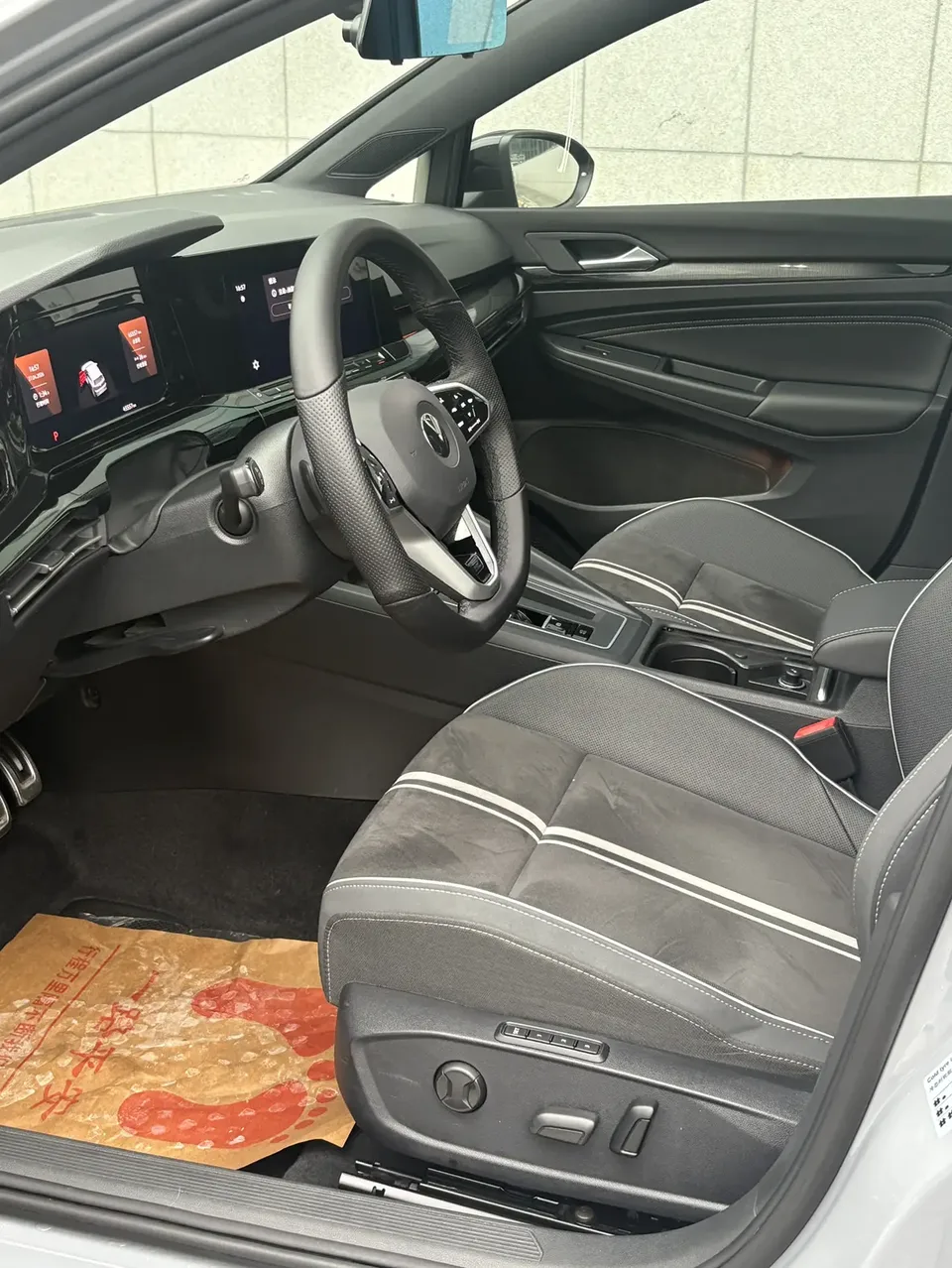 Volkswagen Golf Golf 2021 280TSI DSG R-Line 2022 — миниатюра 5