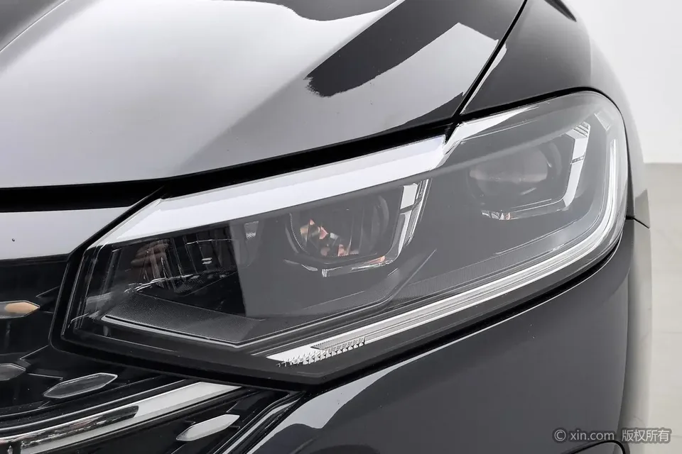 Volkswagen Lavida 300TSI DSG Starry Sky Edition 2023 — миниатюра 2