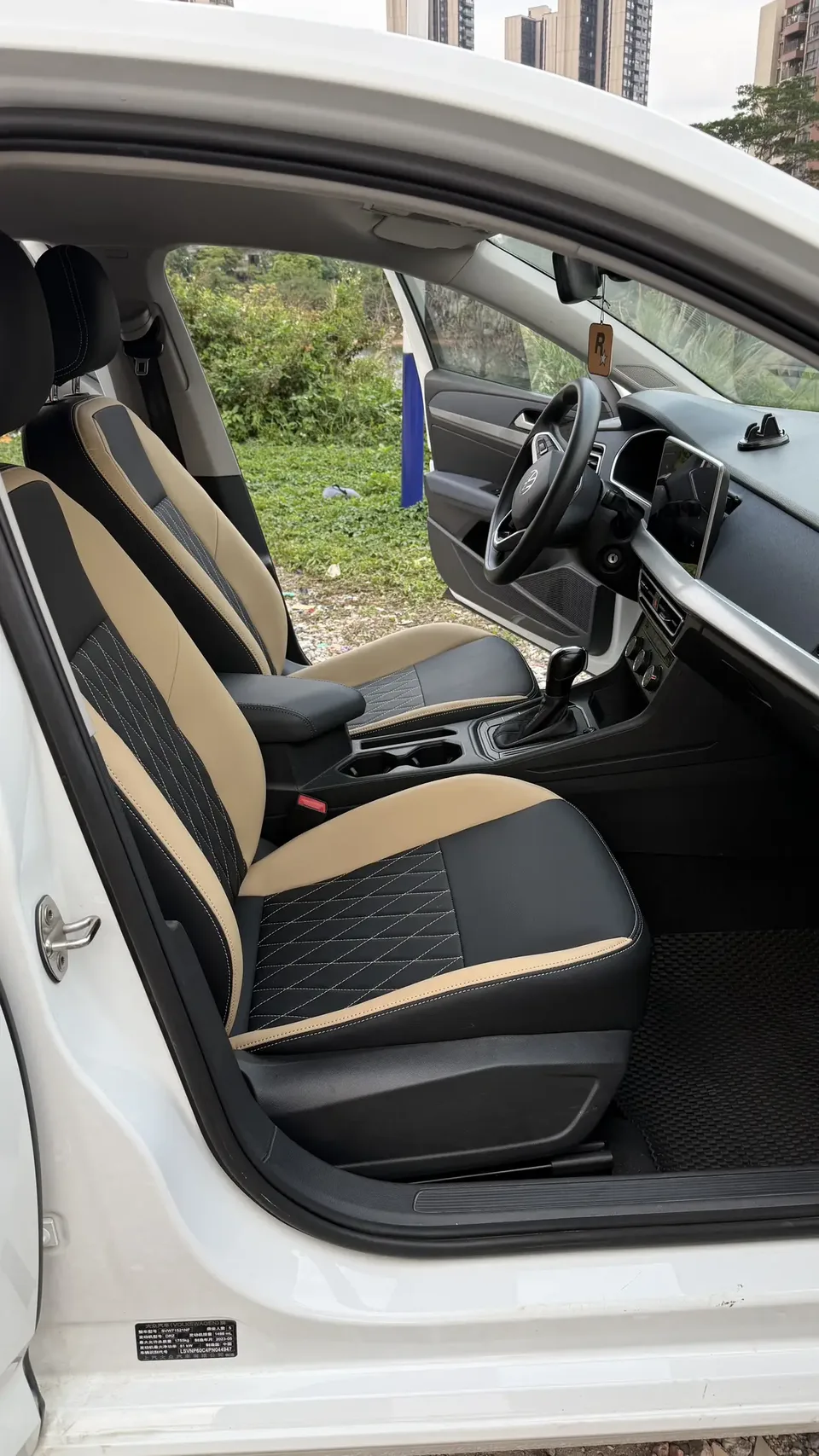 Volkswagen Lavida Lavida 2023 Modified 1.5L Automatic 5 million version 2023 — thumbnail 3