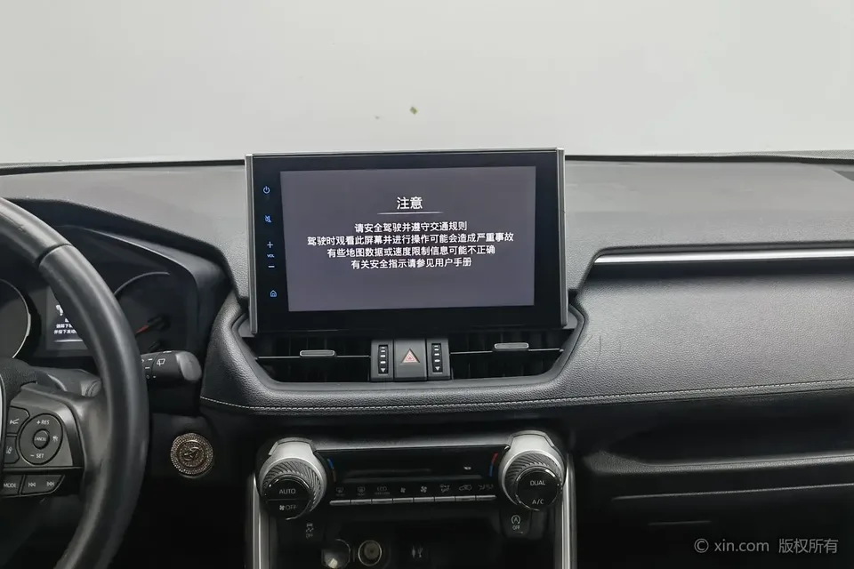 Toyota Willanda Willanda 2022 2.0L 2WD Luxury PLUS Edition 2022 — thumbnail 3