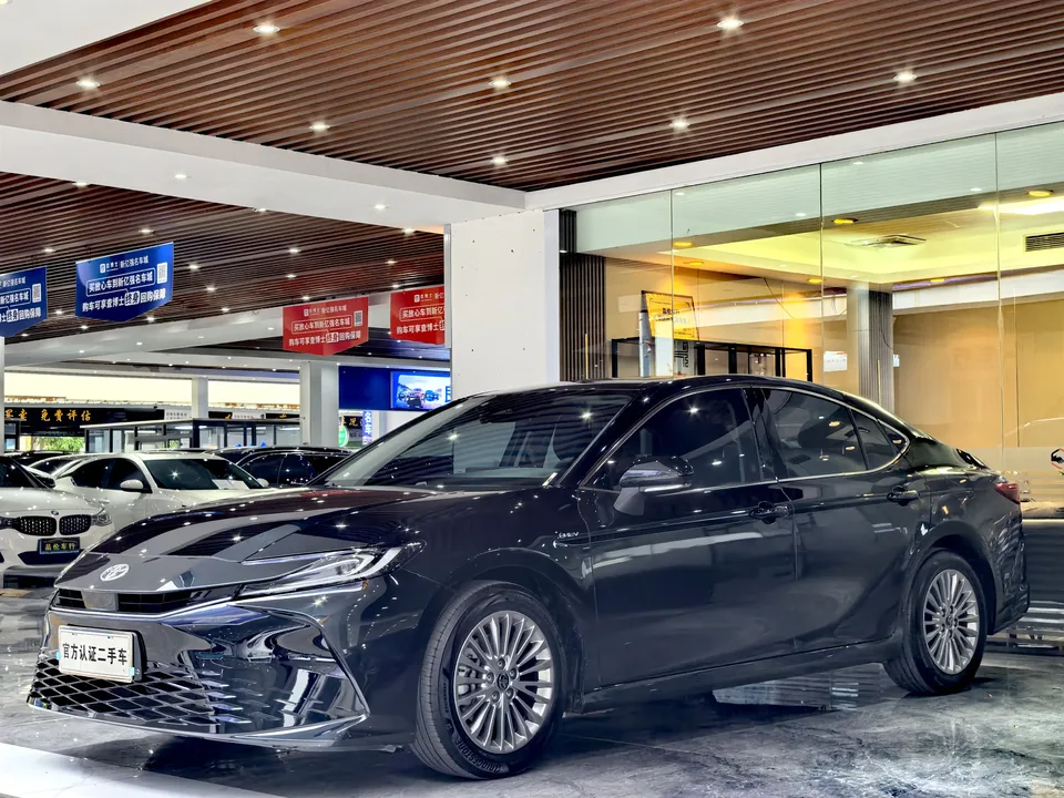 Toyota Camry 2024