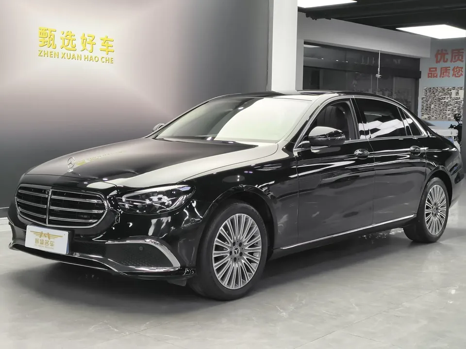 Mercedes-Benz E-Class E-Class 2023 Mercedes-Benz E-Class 2023 E 300 L Fashion Sedan 2023 — photo 1, buy with delivery to Moscow