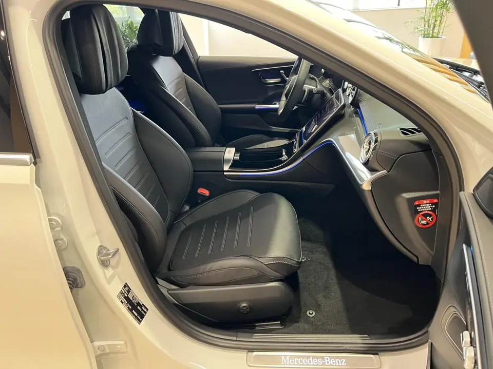 Mercedes-Benz Mercedes Benz C Class C 260 L Sport Edition 2023 — миниатюра 4