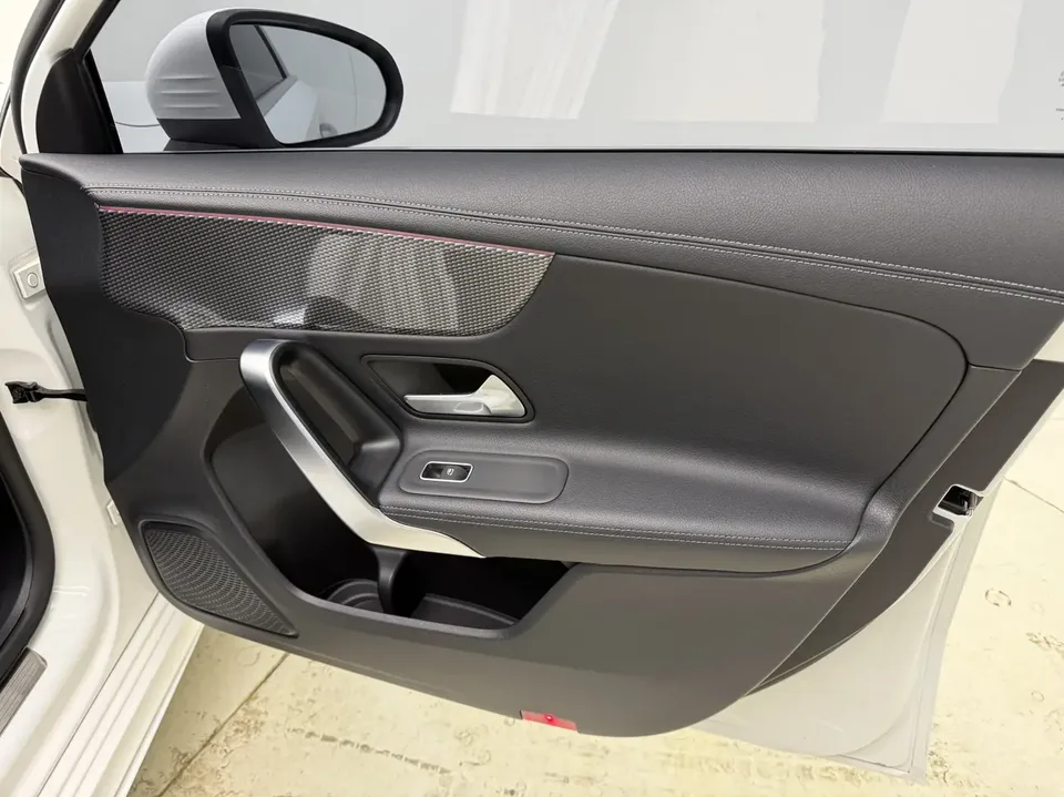 Mercedes-Benz Mercedes Benz A Class Mercedes-Benz A-Class 2022 A 200 L sports sedan dynamic version 2022 — миниатюра 3