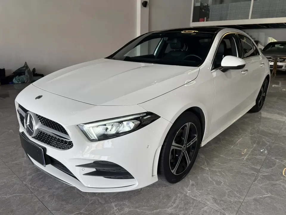 Mercedes-Benz Mercedes Benz A Class 2022