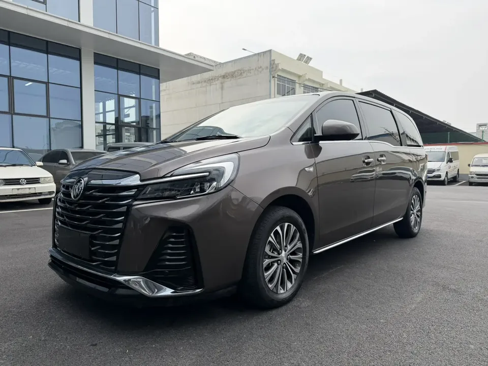 Buick GL8 2024