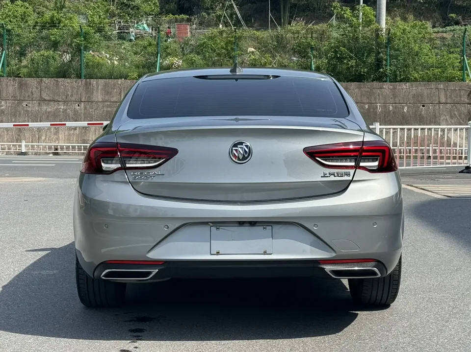 Buick Majesty Regal 2023 552T Smart Edition 2023 — миниатюра 2