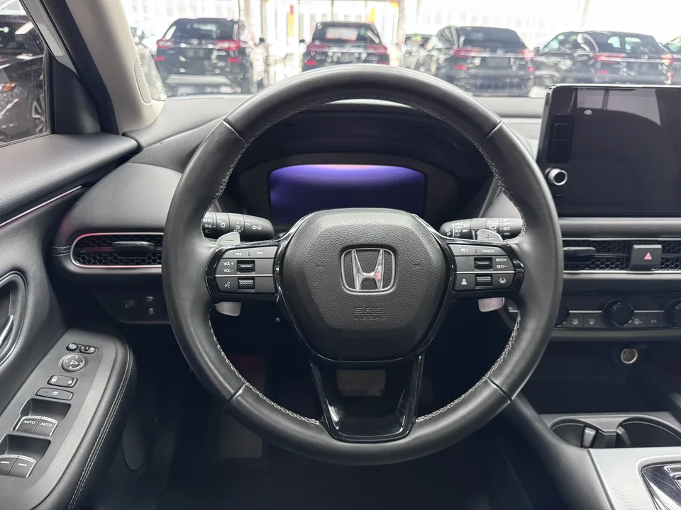 Honda HR-V 2.0L e:HEV dynamic version 2024 — миниатюра 3