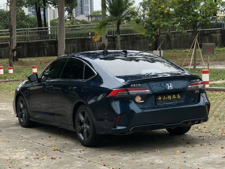 Honda Inspire 260TURBO Elite Edition 2023 — миниатюра 4